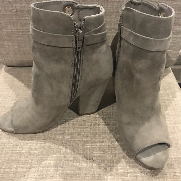 JustFab Shoes - Taupe Ankle Boots (Open for Reasonable offers)